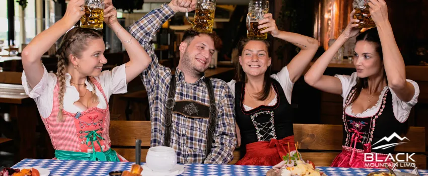 BML - Four friends enjoying Oktoberfest 