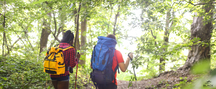 BML-Two People Hiking